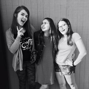 Meet your Posher, Julia